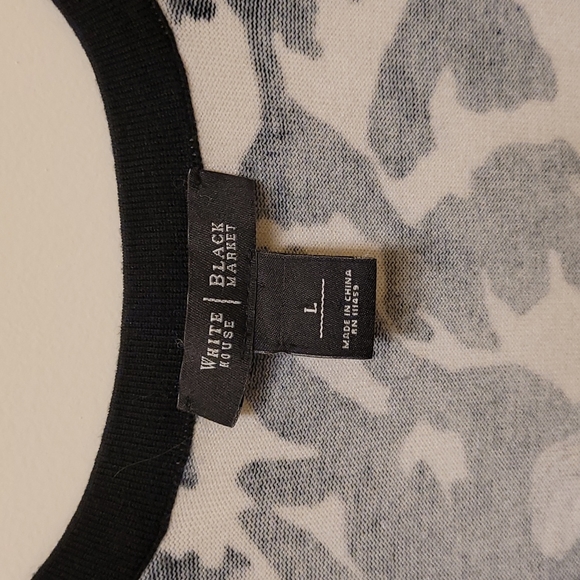 Sweater - Picture 2 of 4